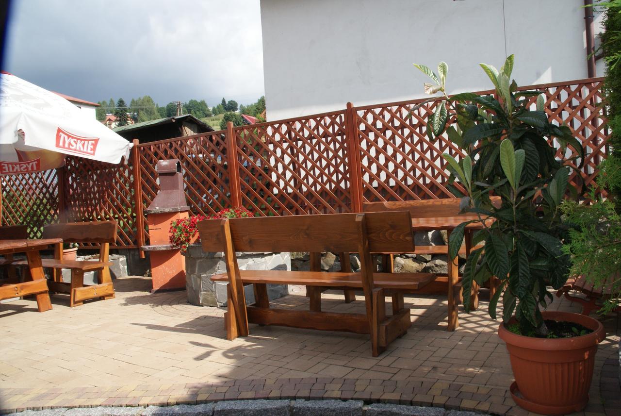 Gosciniec Halka Hostel Zwardon Exterior photo